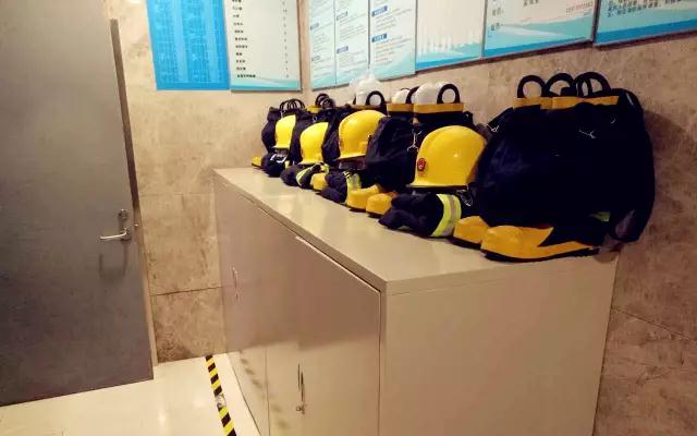 快来看，大咖点赞的微型消防站